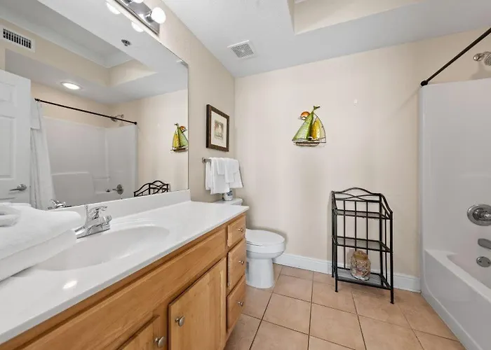 Apartment Crystal Shores West 1102 By Youngs Suncoast