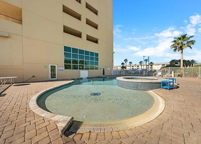 Apartment Crystal Shores West 1102 By Youngs Suncoast *